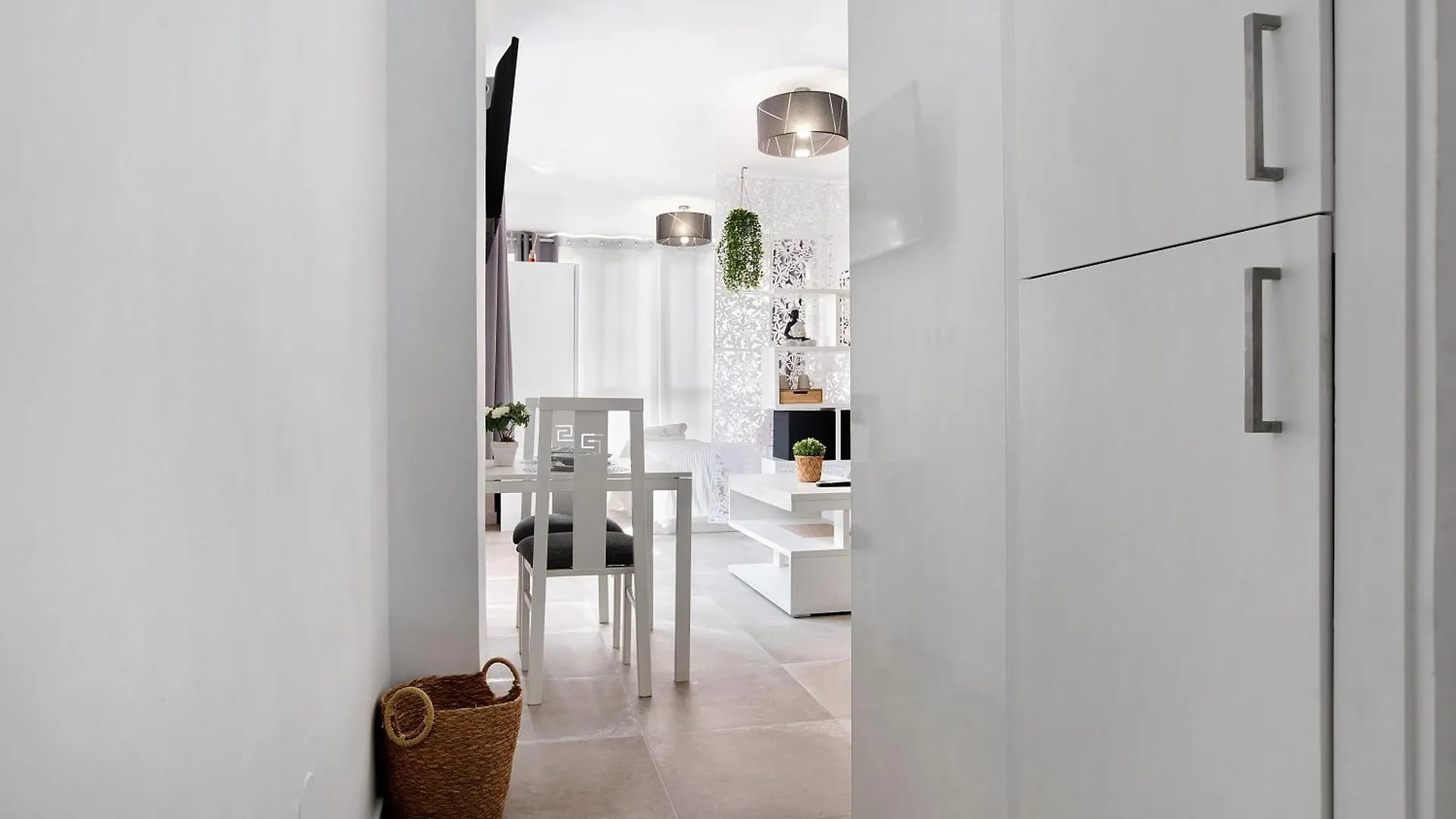 Estudio En La Carihuela Torremolinos